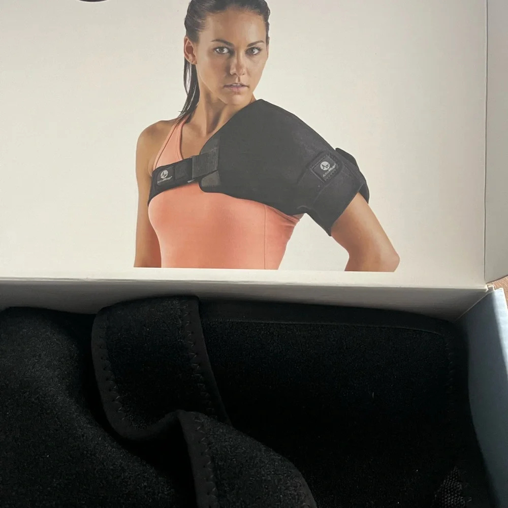 Active USA comfortable shoulder